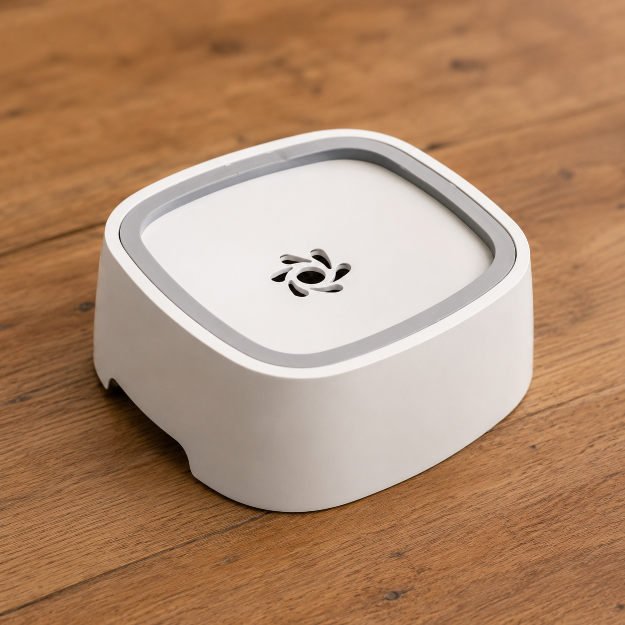 SplashGuard™ Floating Water Bowl – No-Spill, Non-Slip & Large Capacity